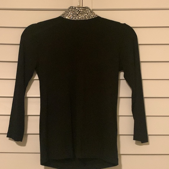 ✨L’AGENCE NWT Mya Embellished Mock Neck Top in Vintage White Size XS - Picture 1 of 4